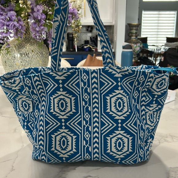 ANTIK KRAFT Blue & White Tote/Bag. - Picture 5 of 12